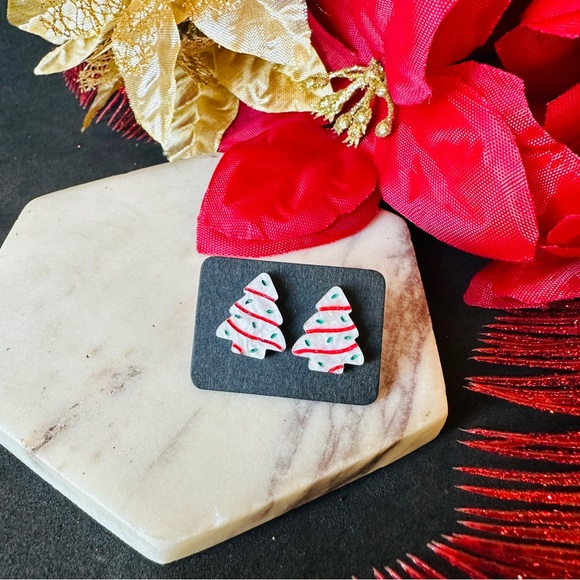 Christmas Tree Earrings Debbie cake stud - Picture 5 of 8